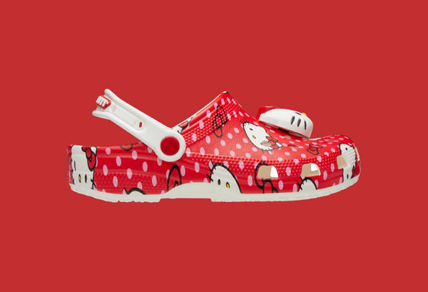 Hello Kitty x Crocs Classic Clog! Sepatu Imut dan Lucu