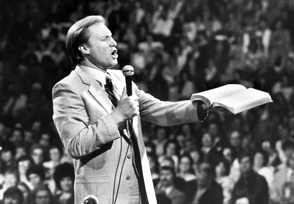 Controversial Televangelist Jimmy Swaggart Dies at Age 90